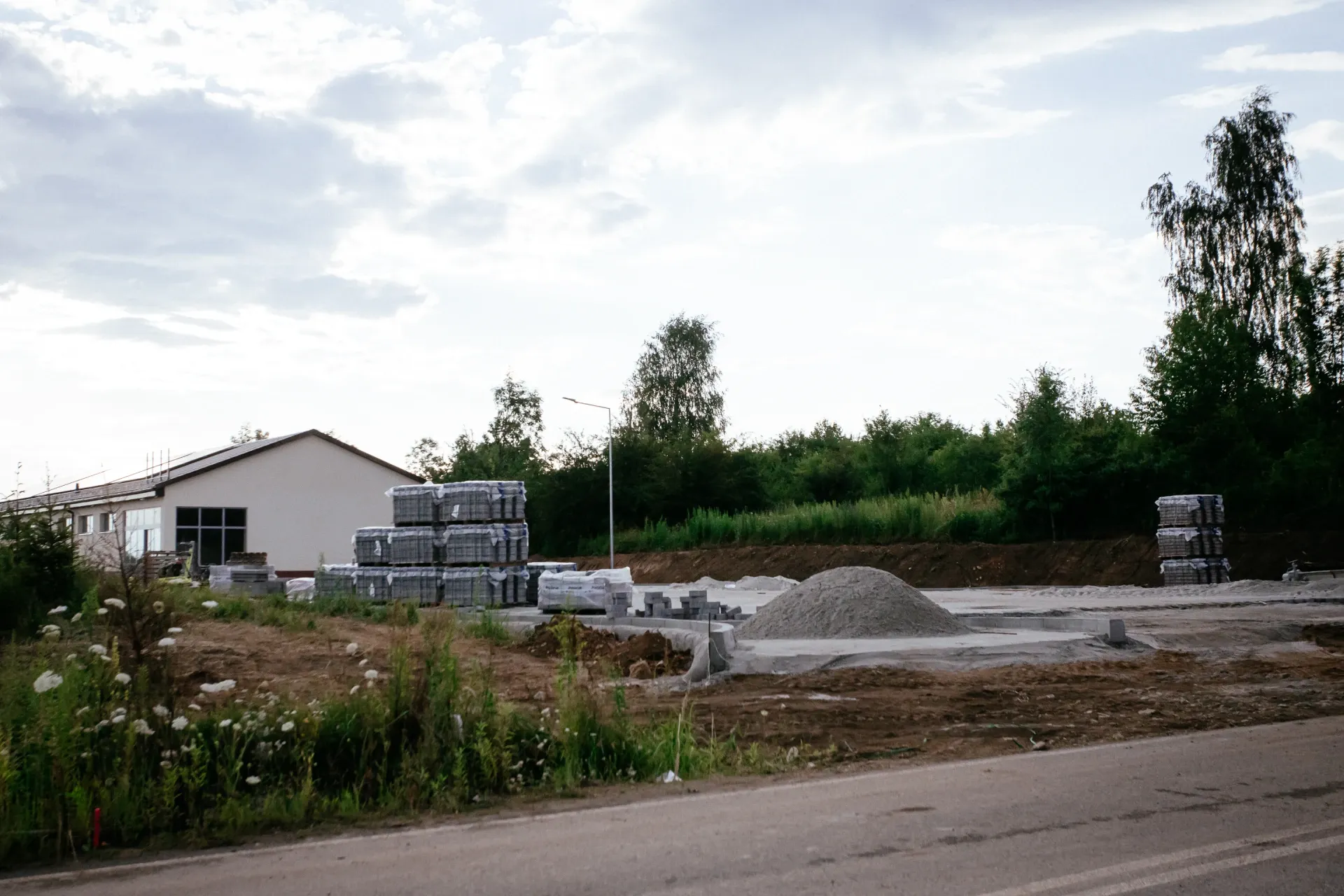 Działki inwestycyjne w Jaworznie (Byczyna) bezpośrednio przy DK79